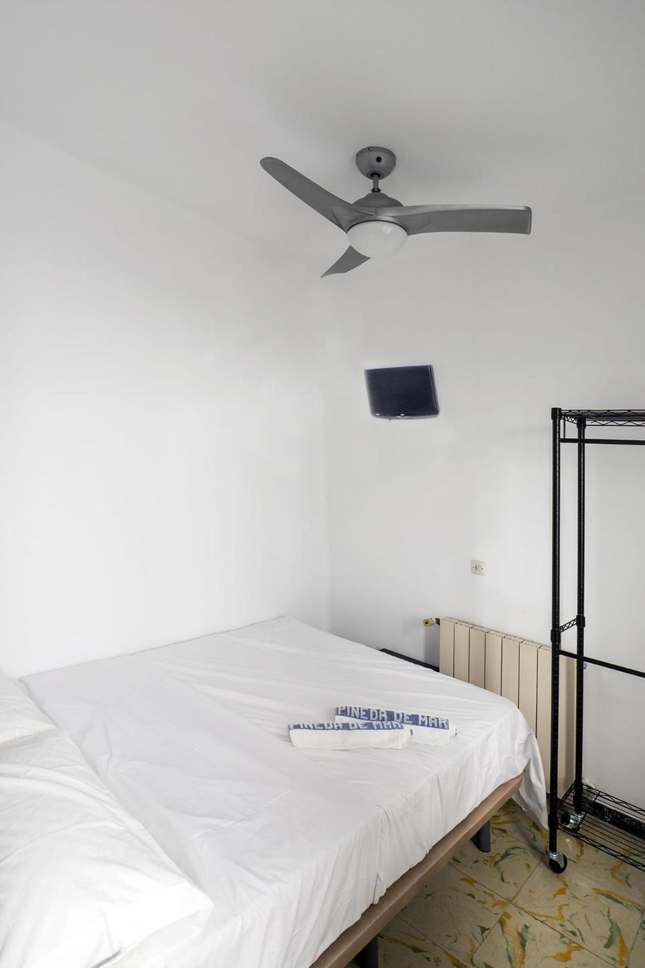 L'Hostalet Guesthouse ปิเนดาเดมาร์ ห้อง รูปภาพ
